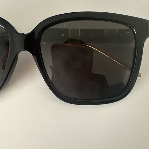 Gucci BLACK & gold TOW BP 37690 trendy sunglasses - Picture 7 of 14